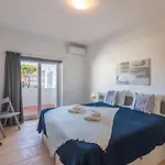 Cosy 2 With Pool By Homing